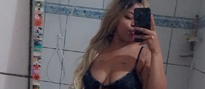 Capa de Leeh Fernanda, acompanhante em Bebedouro - SP