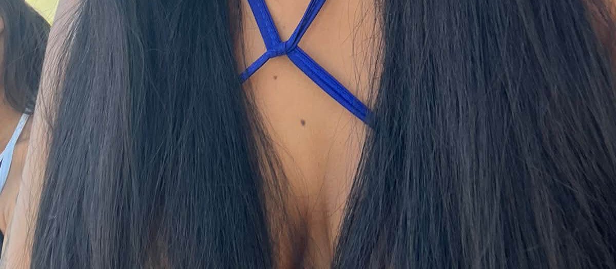 Capa de Malu Carvalho, acompanhante em Tomar do Geru