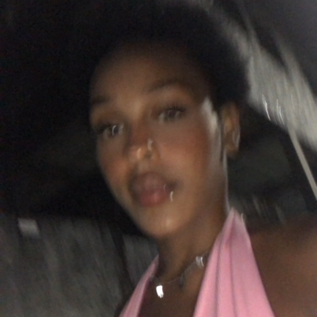 Flor, acompanhante em Salvador