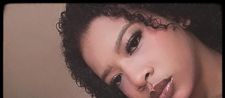 Capa de Morena, acompanhante em Petrópolis - RJ