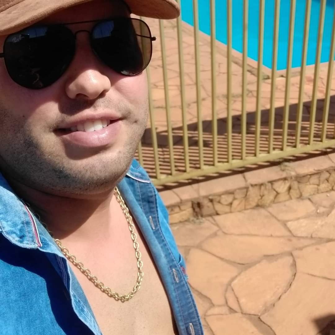 Tonza, acompanhante em Itabirito - MG